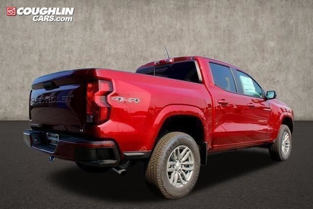 Used 2024 Chevrolet Colorado LT w/ LT Convenience Package AWD/4WD image 8