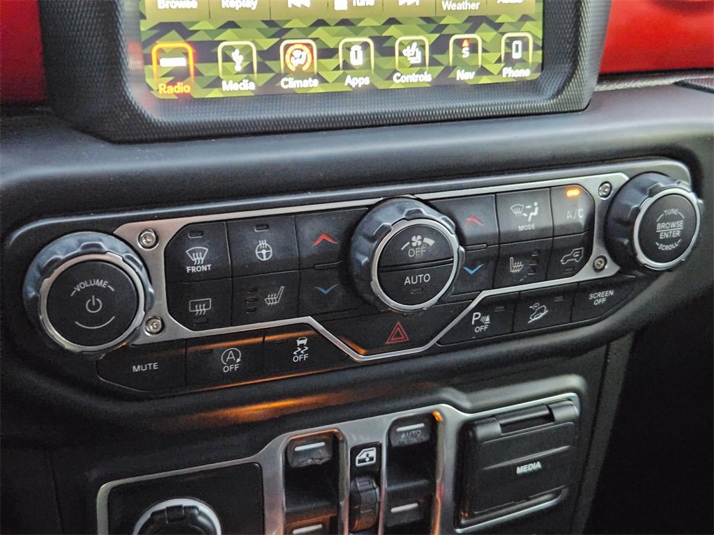 Certified 2018 Jeep Wrangler Unlimited Rubicon image 30