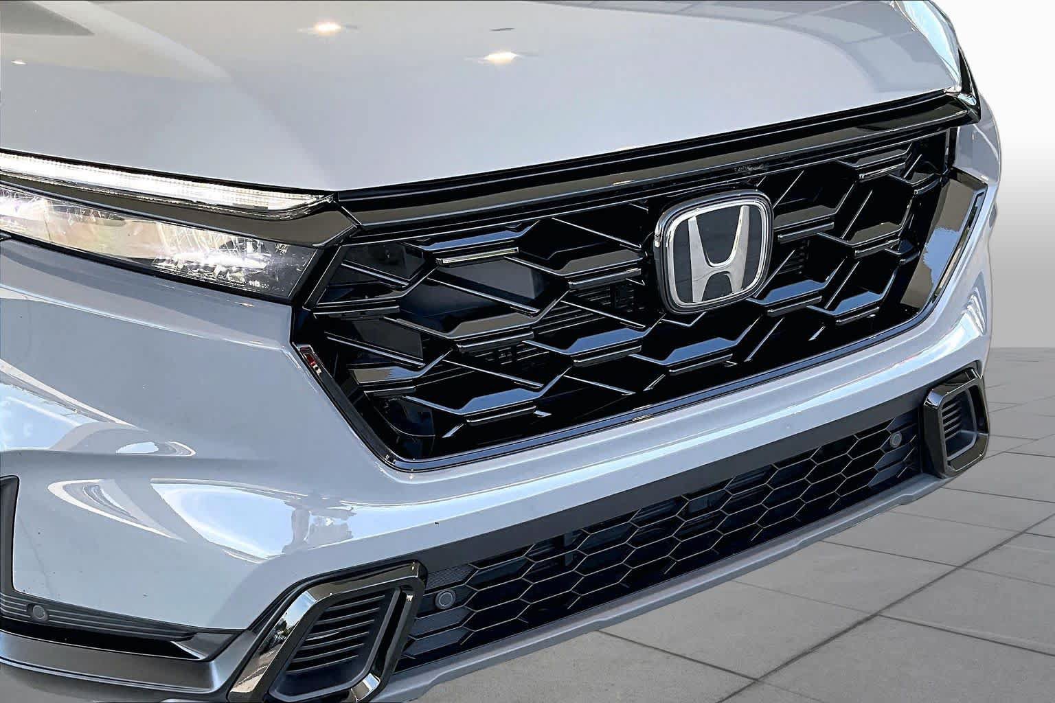 Used 2025 Honda CR-V Sport-L image 29