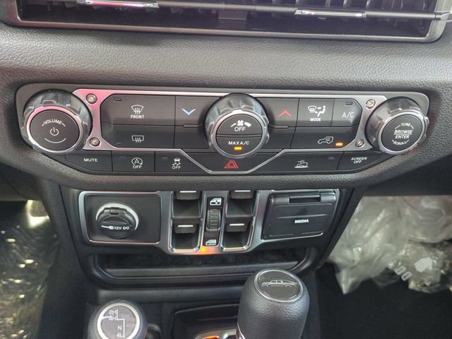 New 2026 Jeep Gladiator Sport AWD/4WD image 25
