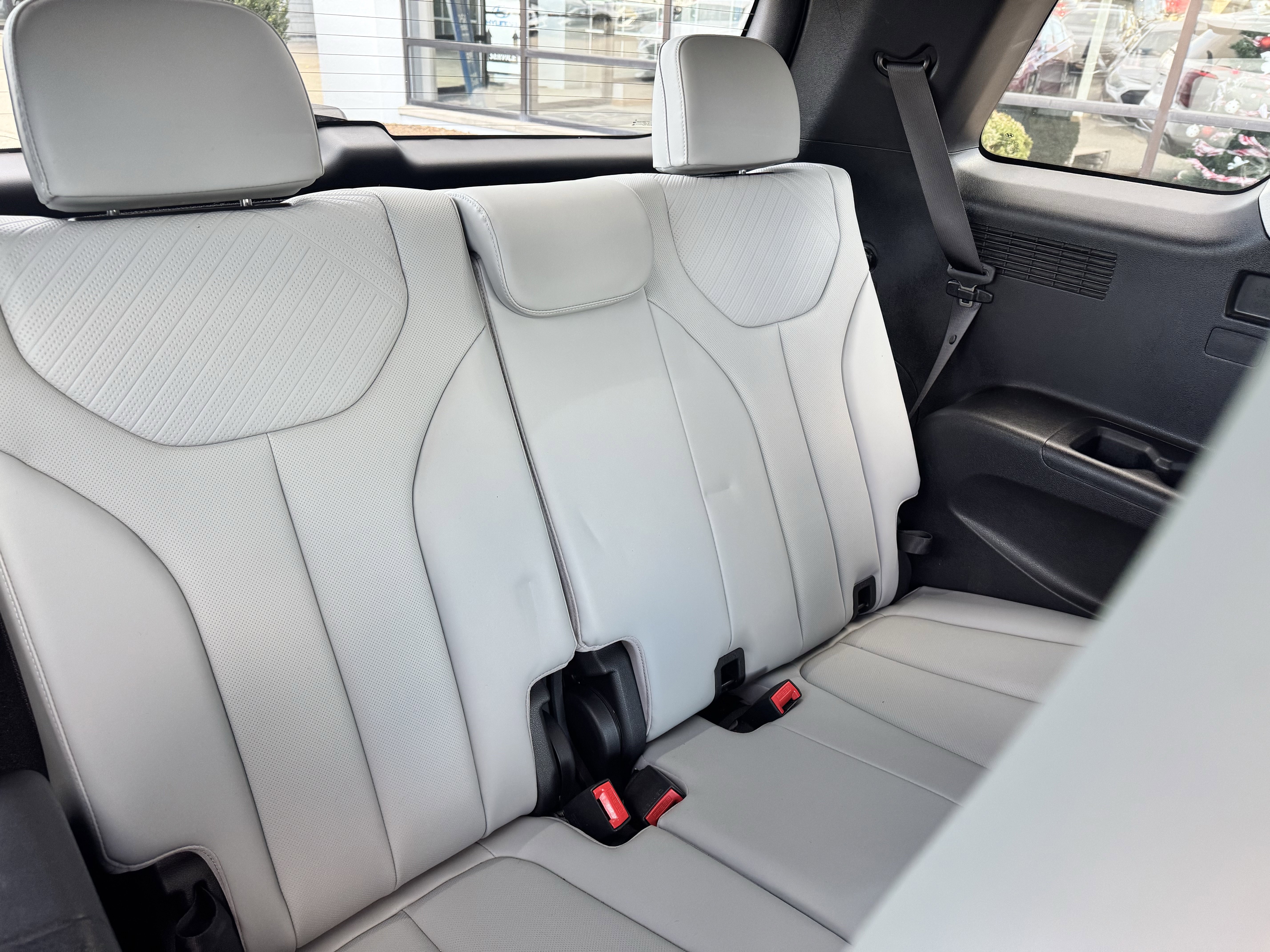 Used 2023 Hyundai Palisade SEL image 17