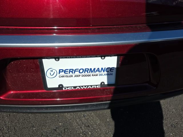 Used 2021 Chrysler 300 Touring w/ Chrome Appearance Package image 21