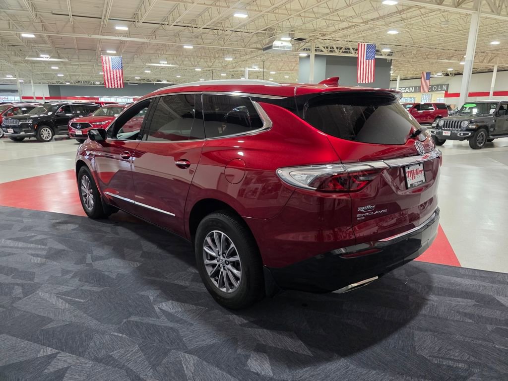 Certified 2023 Buick Enclave Essence image 7