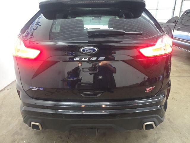 Used 2023 Ford Edge ST AWD/4WD image 10