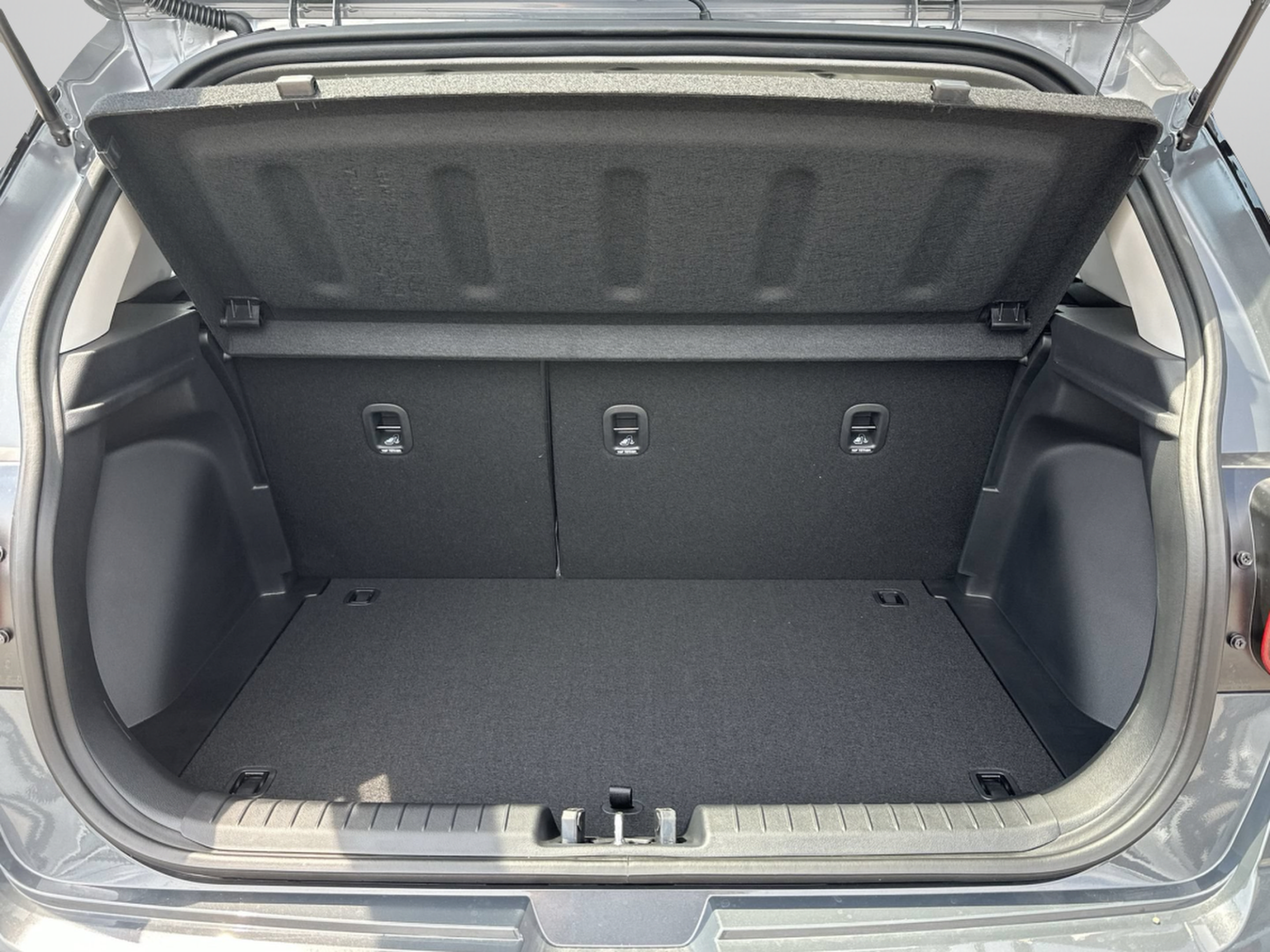 New 2026 Hyundai Venue SE FWD image 19