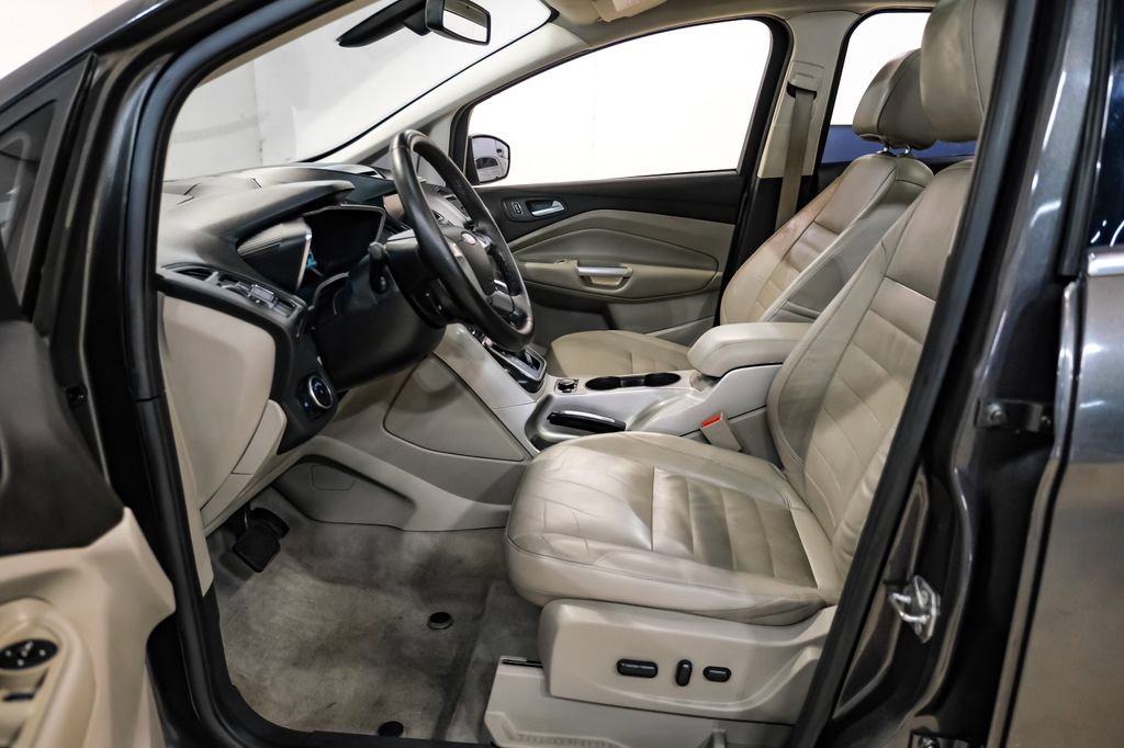 Used 2015 Ford C-MAX Energi SEL w/ Equipment Group 302A FWD image 4