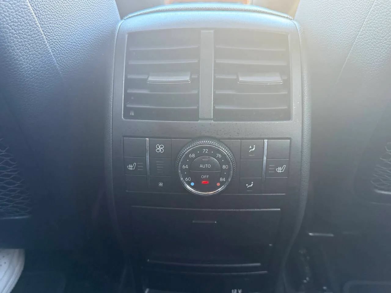 Used 2009 Mercedes-Benz GL 450 4MATIC image 25