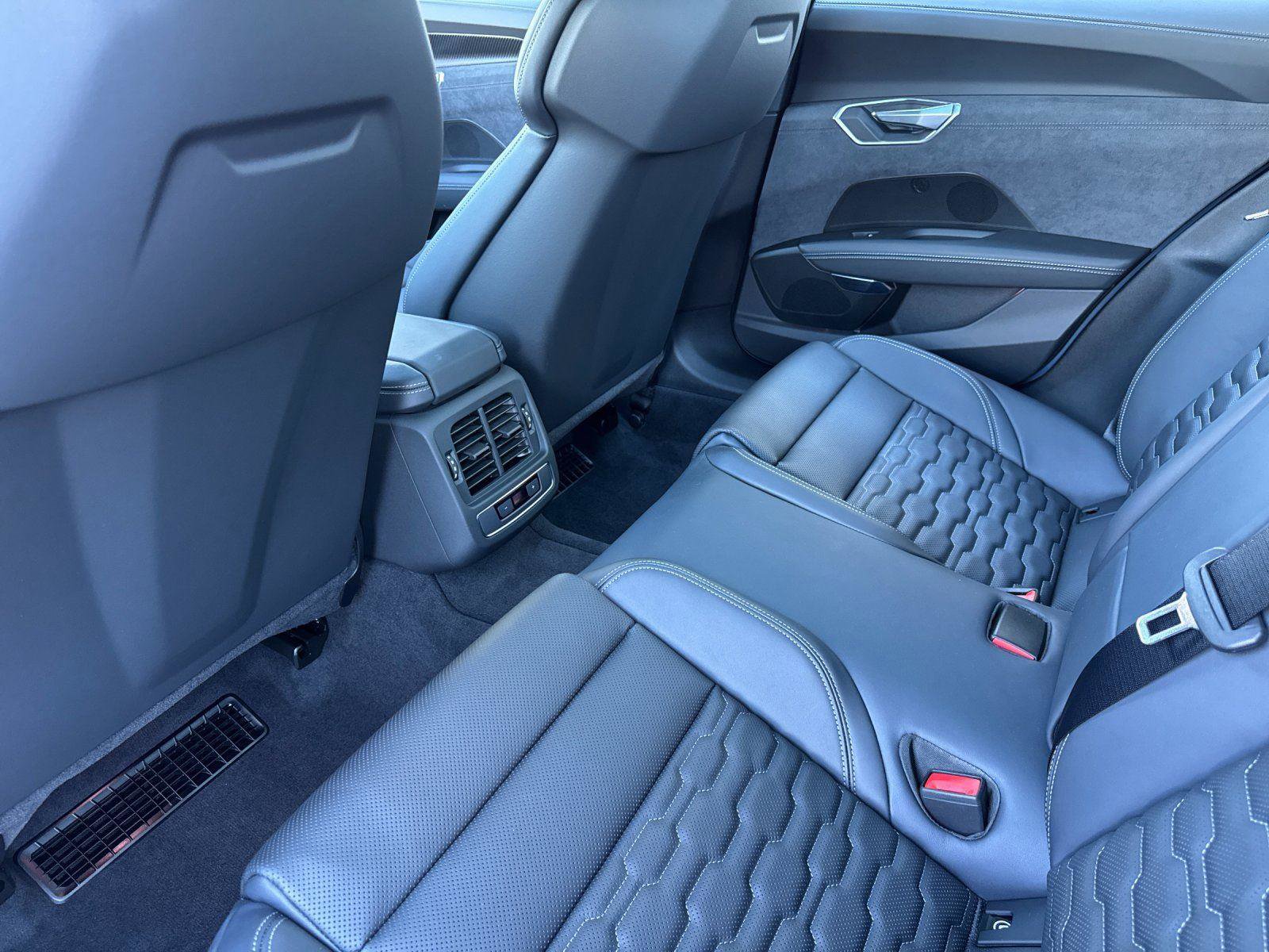 New 2026 Audi S e-tron GT Premium Plus image 11