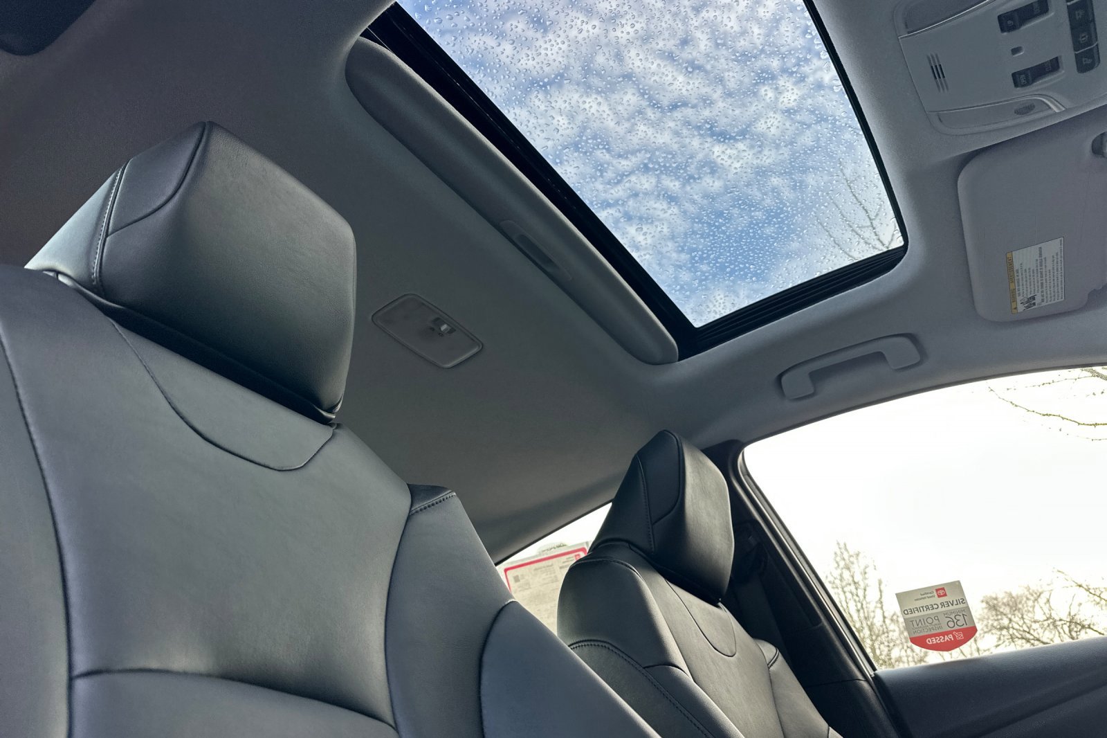 Used 2016 Toyota Prius Four image 17