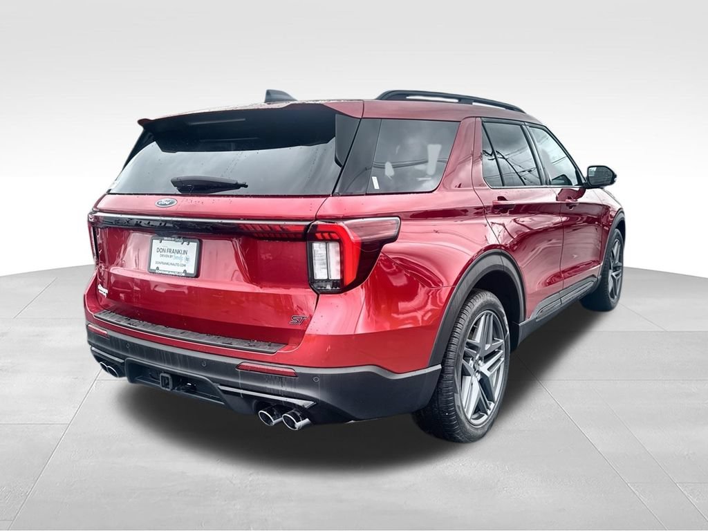 Used 2025 Ford Explorer ST AWD/4WD image 8
