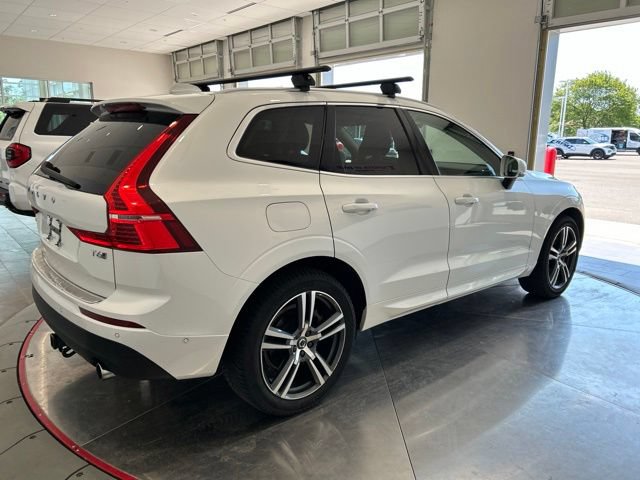 Used 2018 Volvo XC60 T6 Momentum w/ Vision Package AWD/4WD image 7