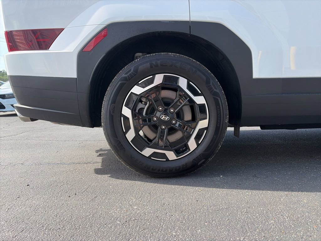 Used 2026 Hyundai Santa Fe SE image 9