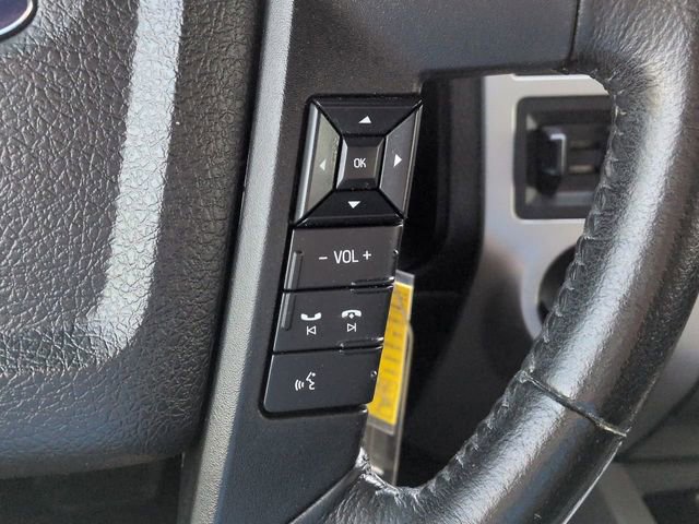 Used 2016 Ford Expedition EL XLT w/ Equipment Group 202A RWD image 33