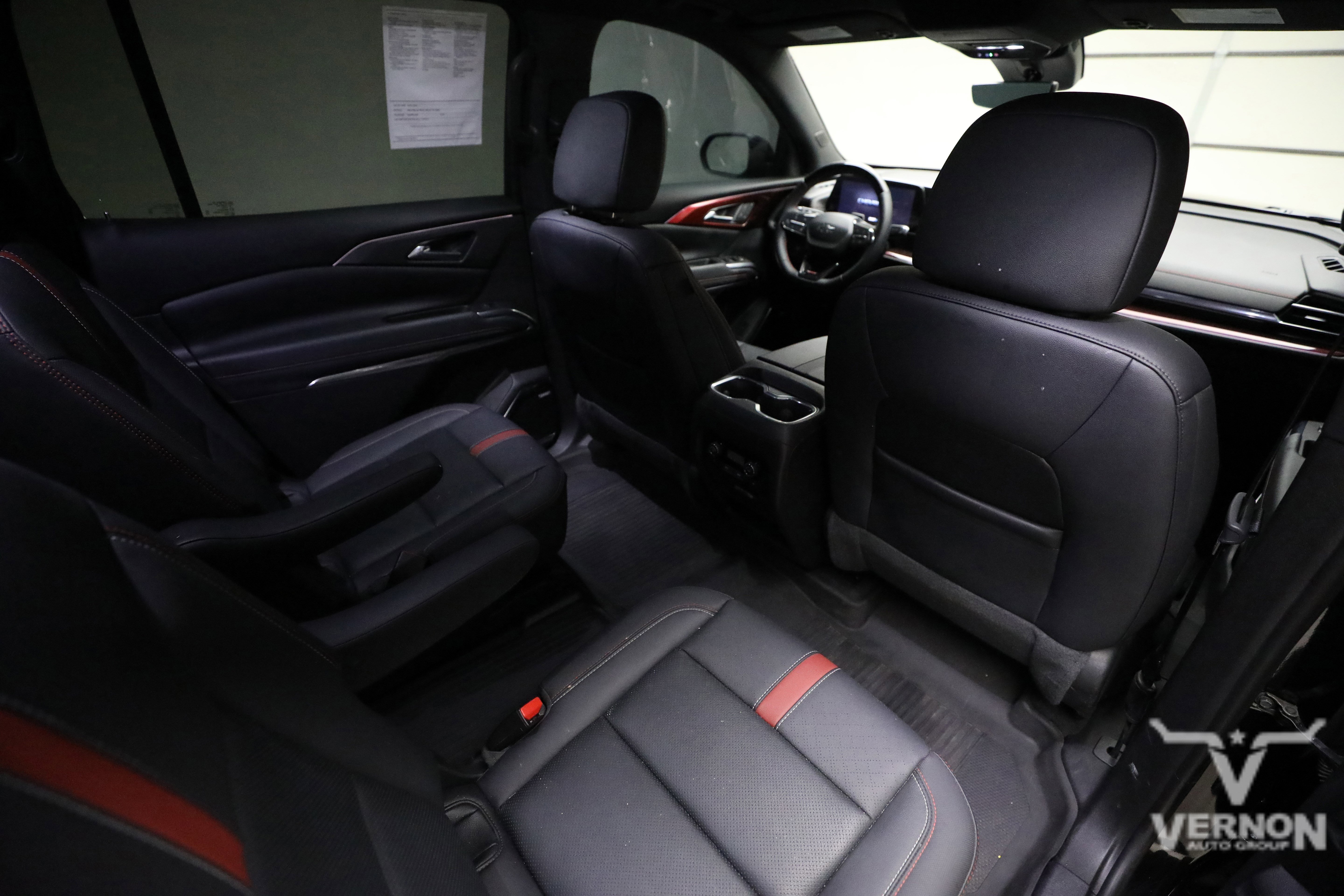 Used 2024 Chevrolet Traverse RS w/ LPO, Floor Liner Package image 12
