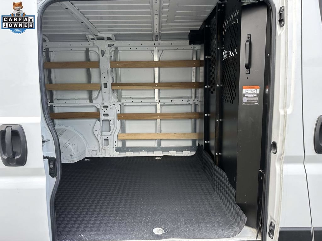 Used 2025 RAM ProMaster 2500 w/ U-Haul Equipment Group FWD image 10
