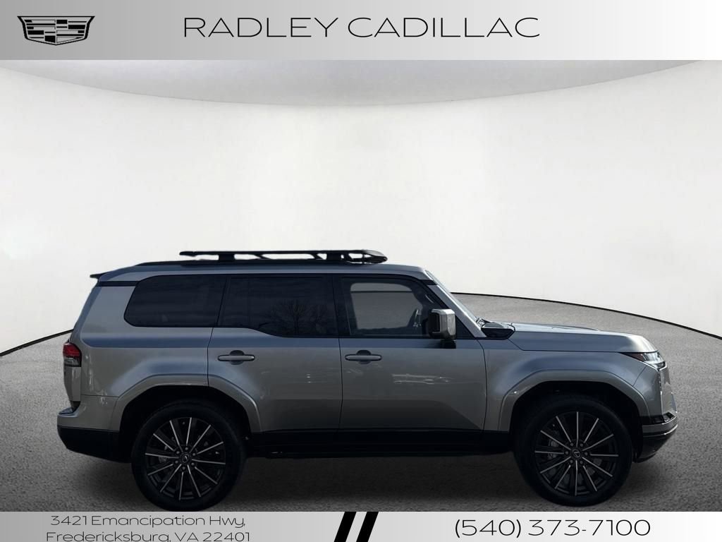 Used 2025 Lexus GX 550 w/ Cold Area Package image 22