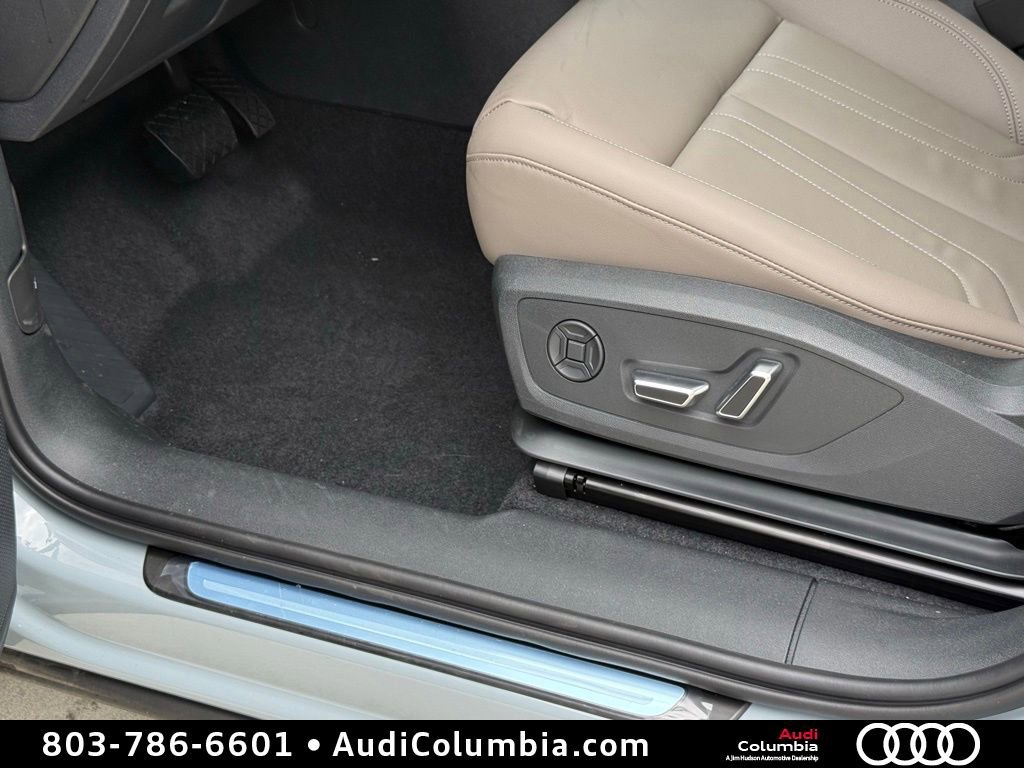 New 2026 Audi Q3 quattro 2.0T AWD/4WD image 21