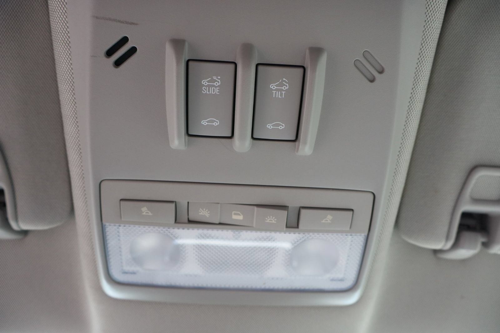 Used 2016 Buick Encore Leather w/ Experience Buick Package FWD image 24