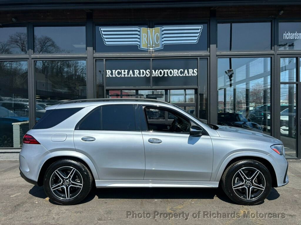 Used 2024 Mercedes-Benz GLE 450 4MATIC image 2