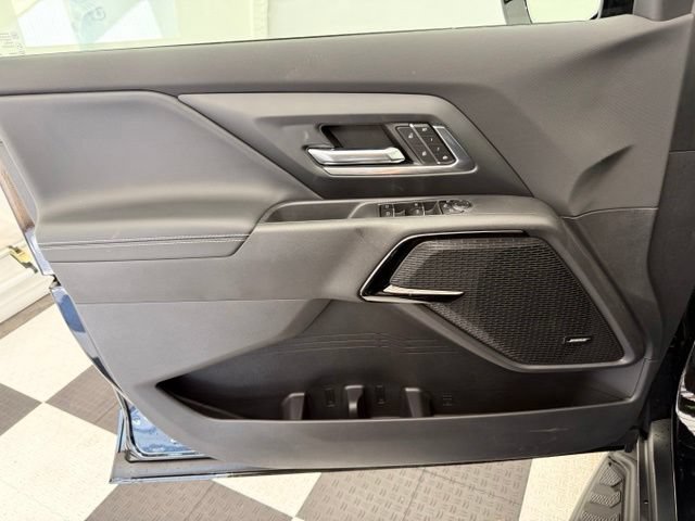 New 2026 Chevrolet Silverado EV LT w/ Premium Package AWD/4WD image 17