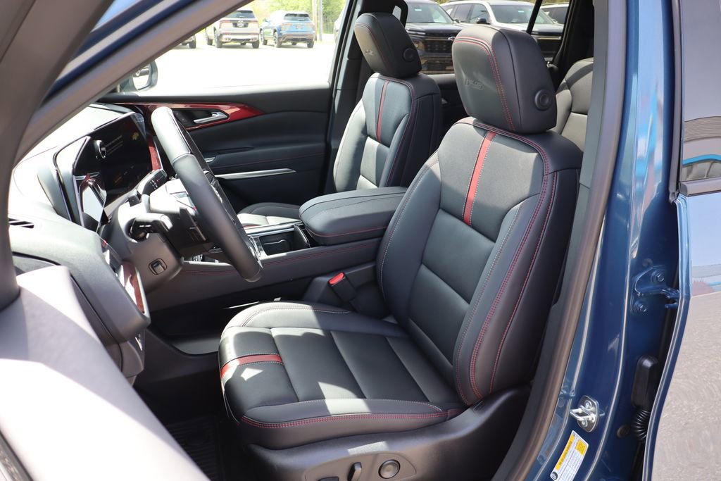 New 2026 Chevrolet Traverse RS AWD/4WD image 17