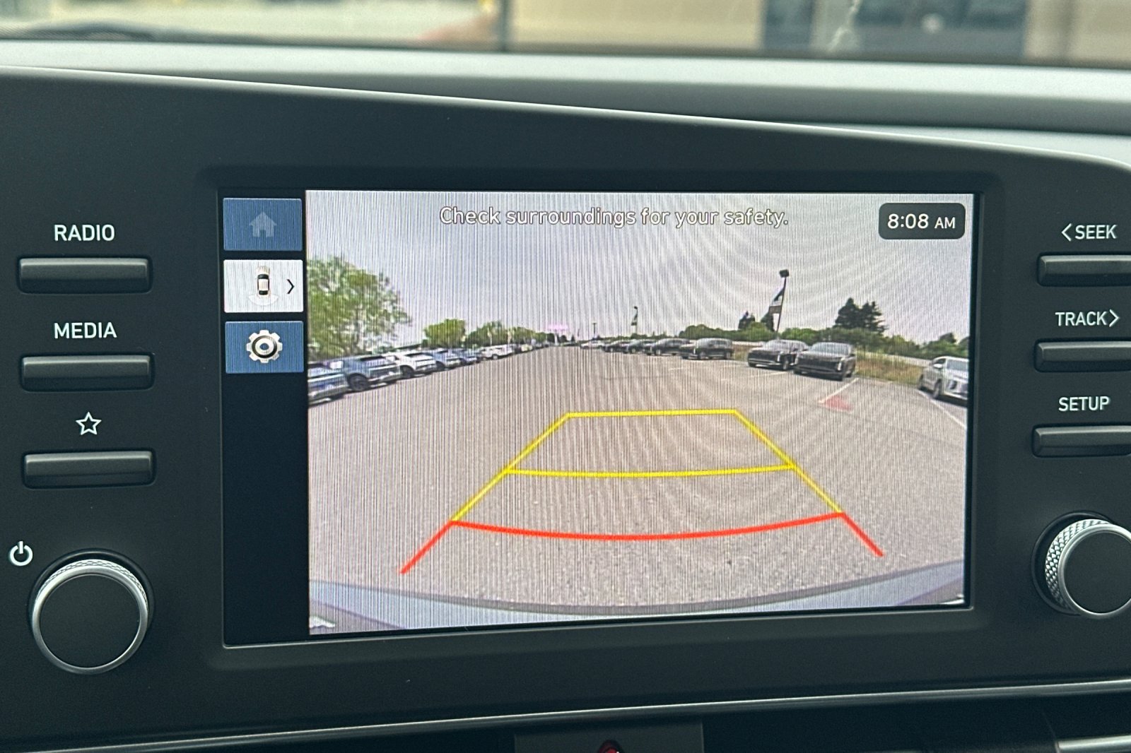 New 2026 Hyundai Elantra SE FWD image 18