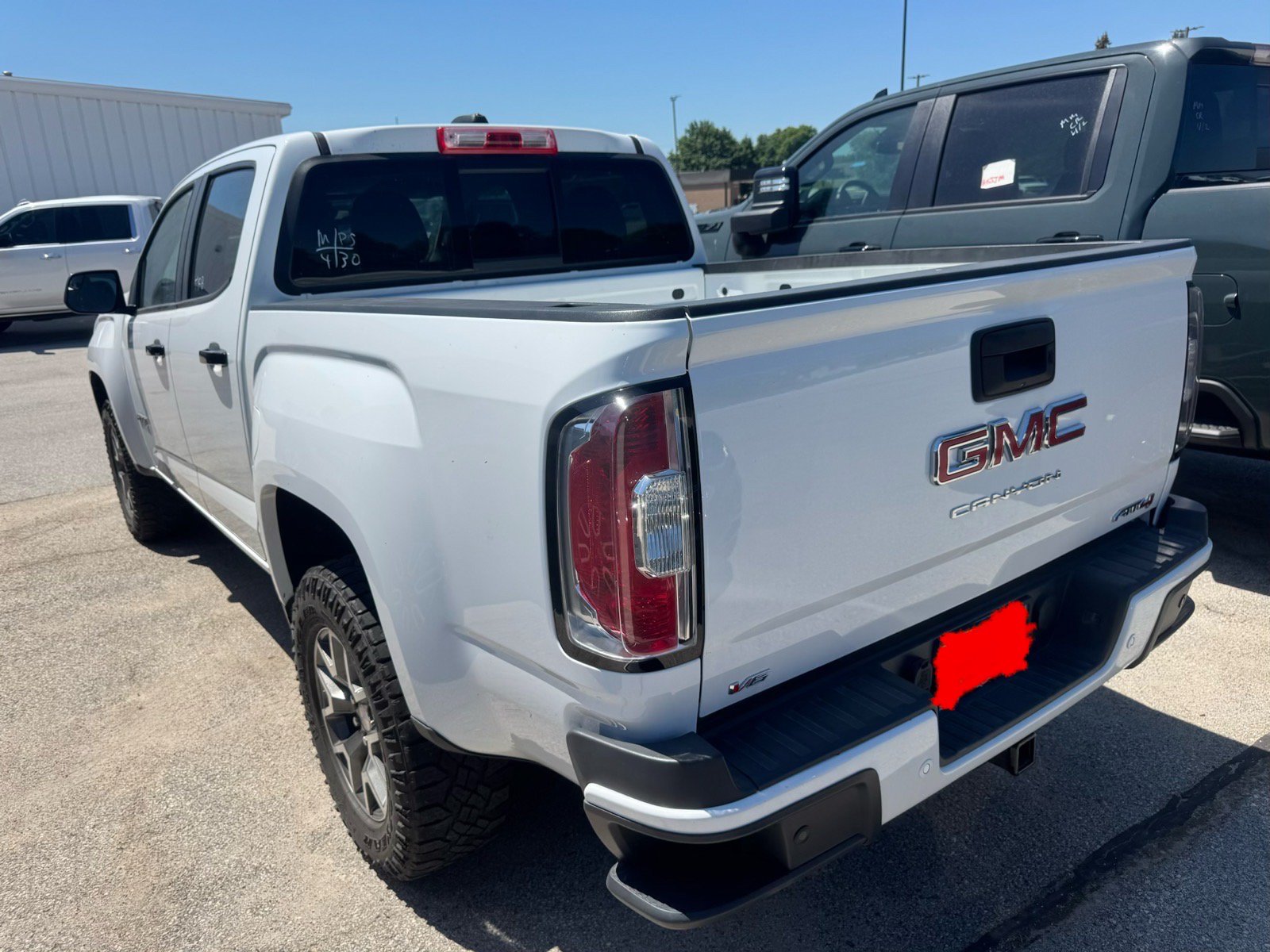 Used 2022 GMC Canyon AT4 w/ Trailering Package AWD/4WD image 6