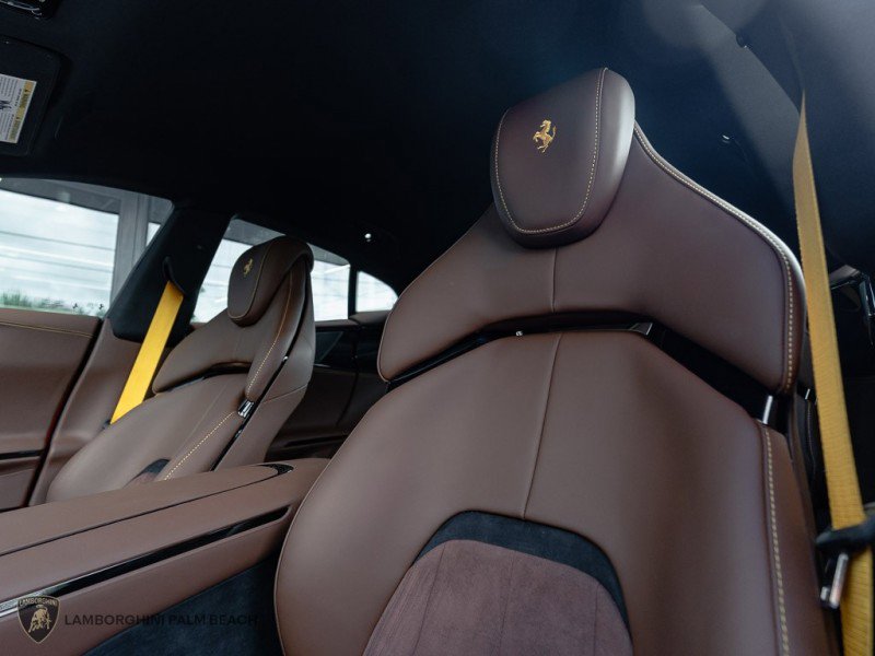 Used 2026 Ferrari Purosangue image 21