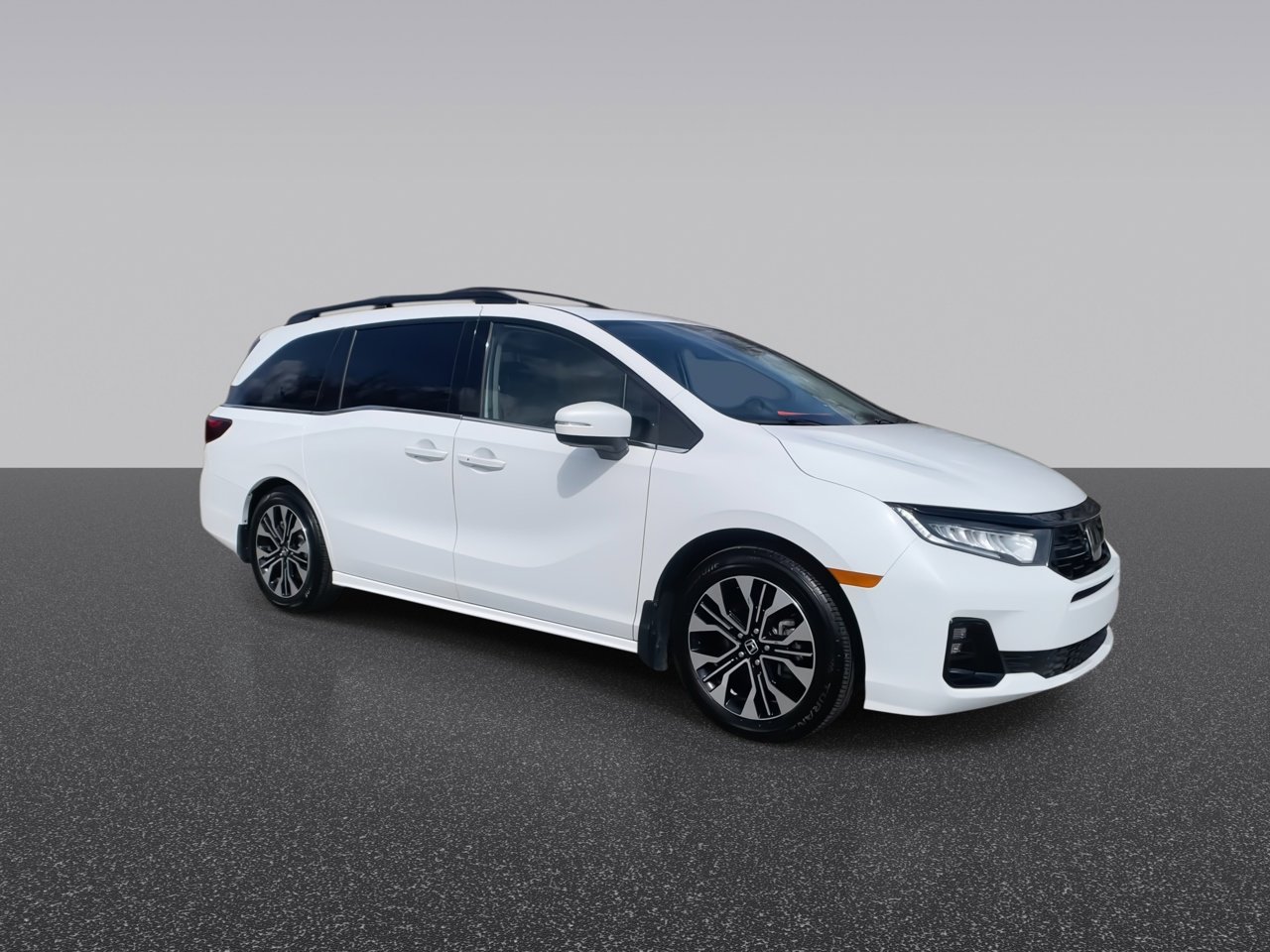 Certified 2025 Honda Odyssey Elite image 3