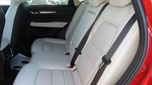 Used 2019 MAZDA CX-5 Grand Touring w/ GT Premium Package image 6