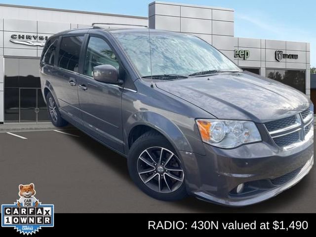 Used 2016 Dodge Grand Caravan SXT FWD image 1