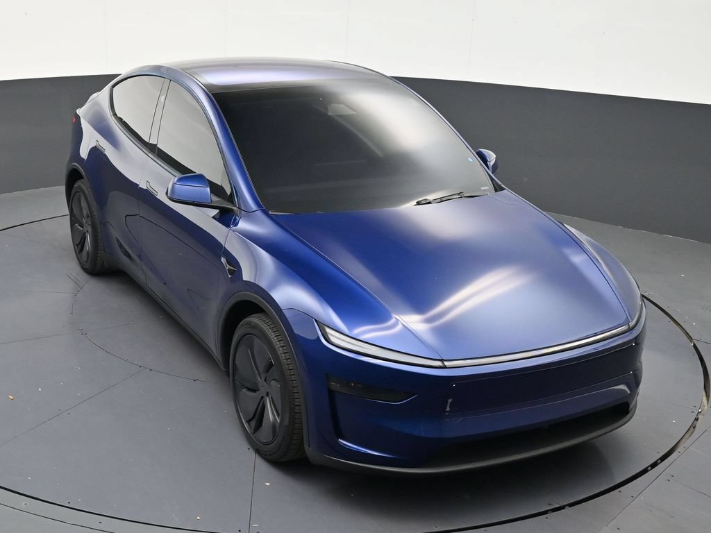 Used 2026 Tesla Model Y AWD image 18