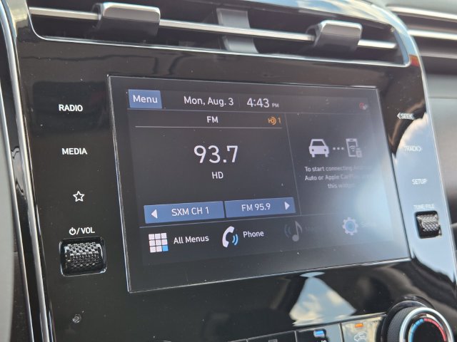 Used 2023 Hyundai Tucson SEL w/ Winter Package FWD image 17