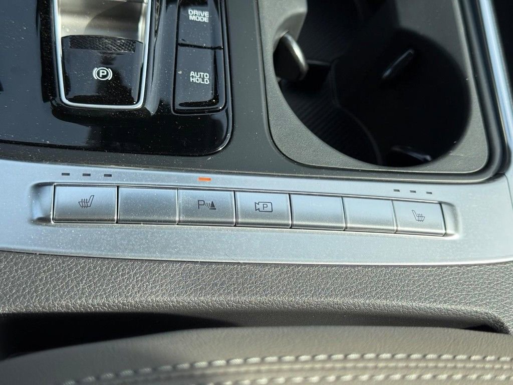 New 2026 Kia Carnival EX image 18