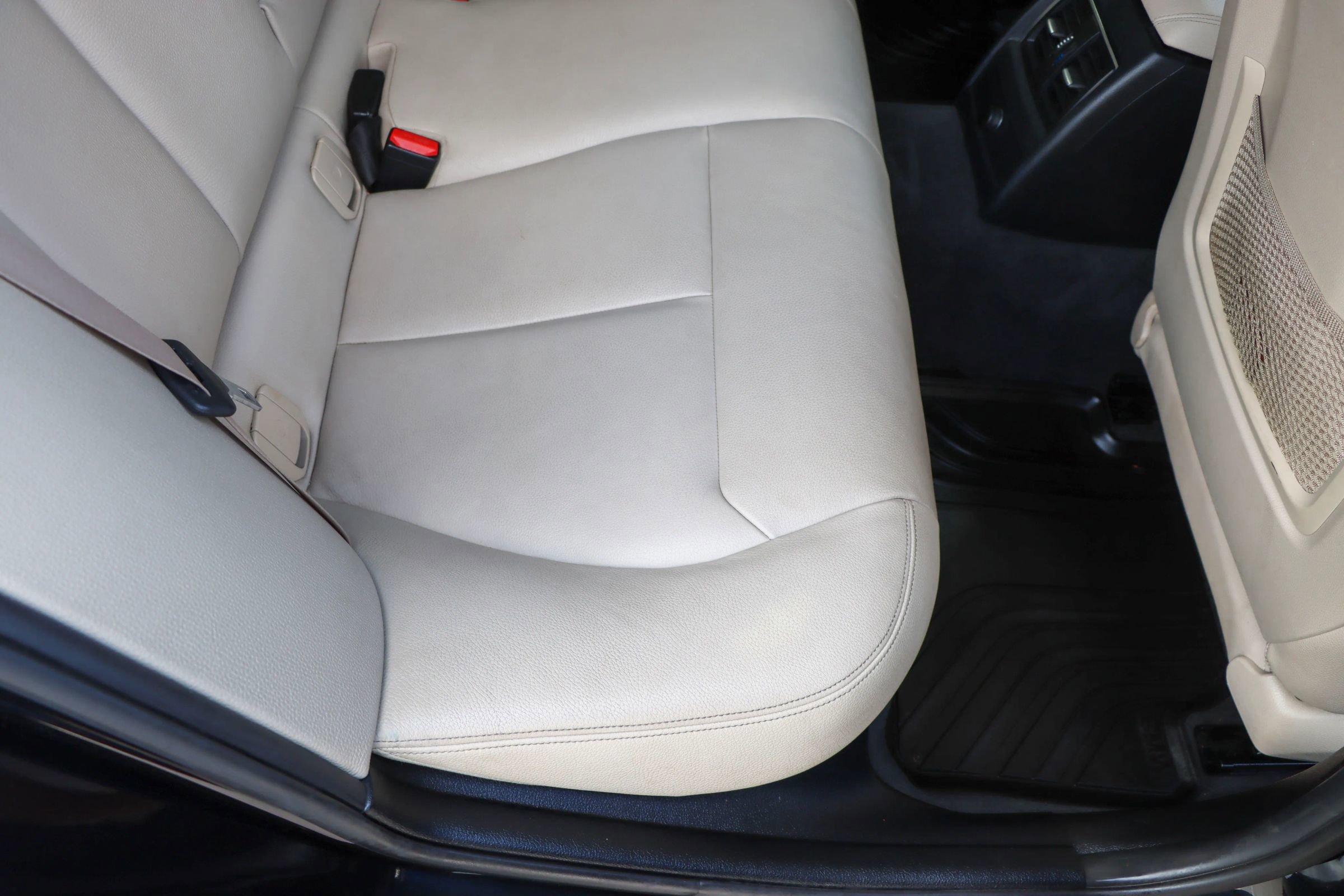 Used 2018 BMW 330e RWD image 20