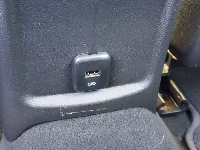 Certified 2018 Chevrolet Cruze LT w/ Convenience Package FWD image 10