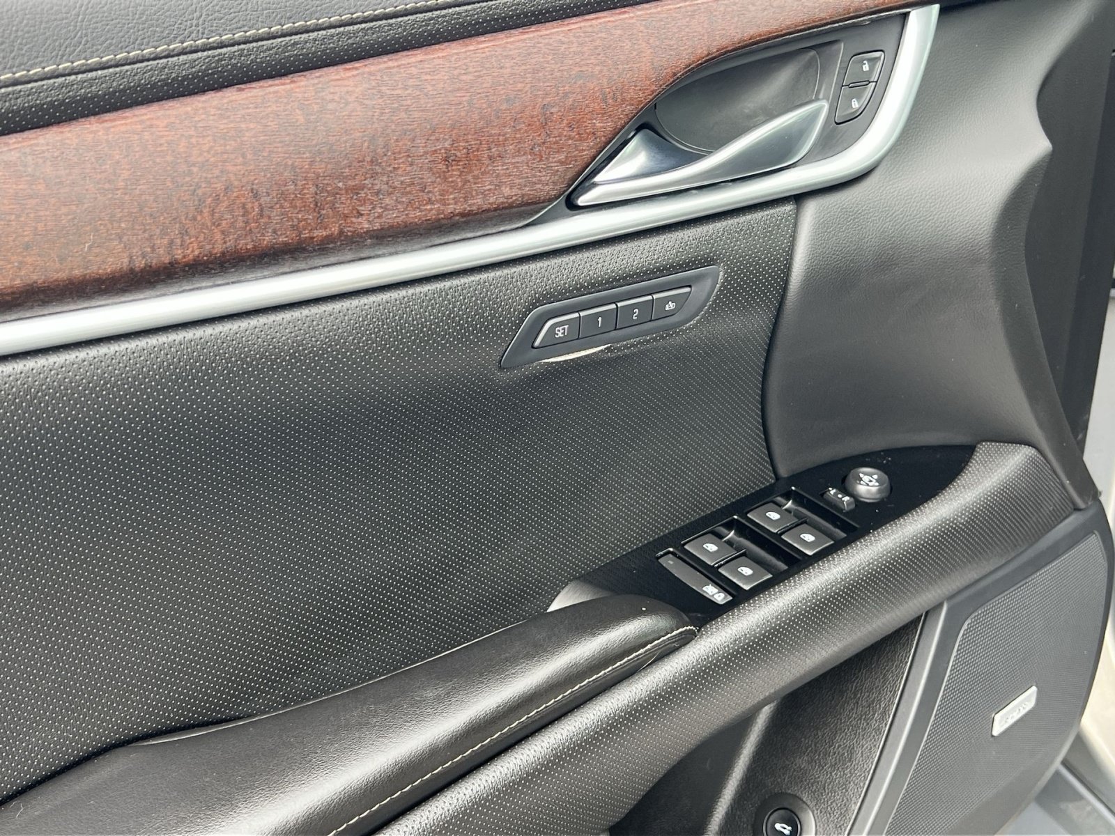 Used 2019 Cadillac XTS Luxury FWD image 15