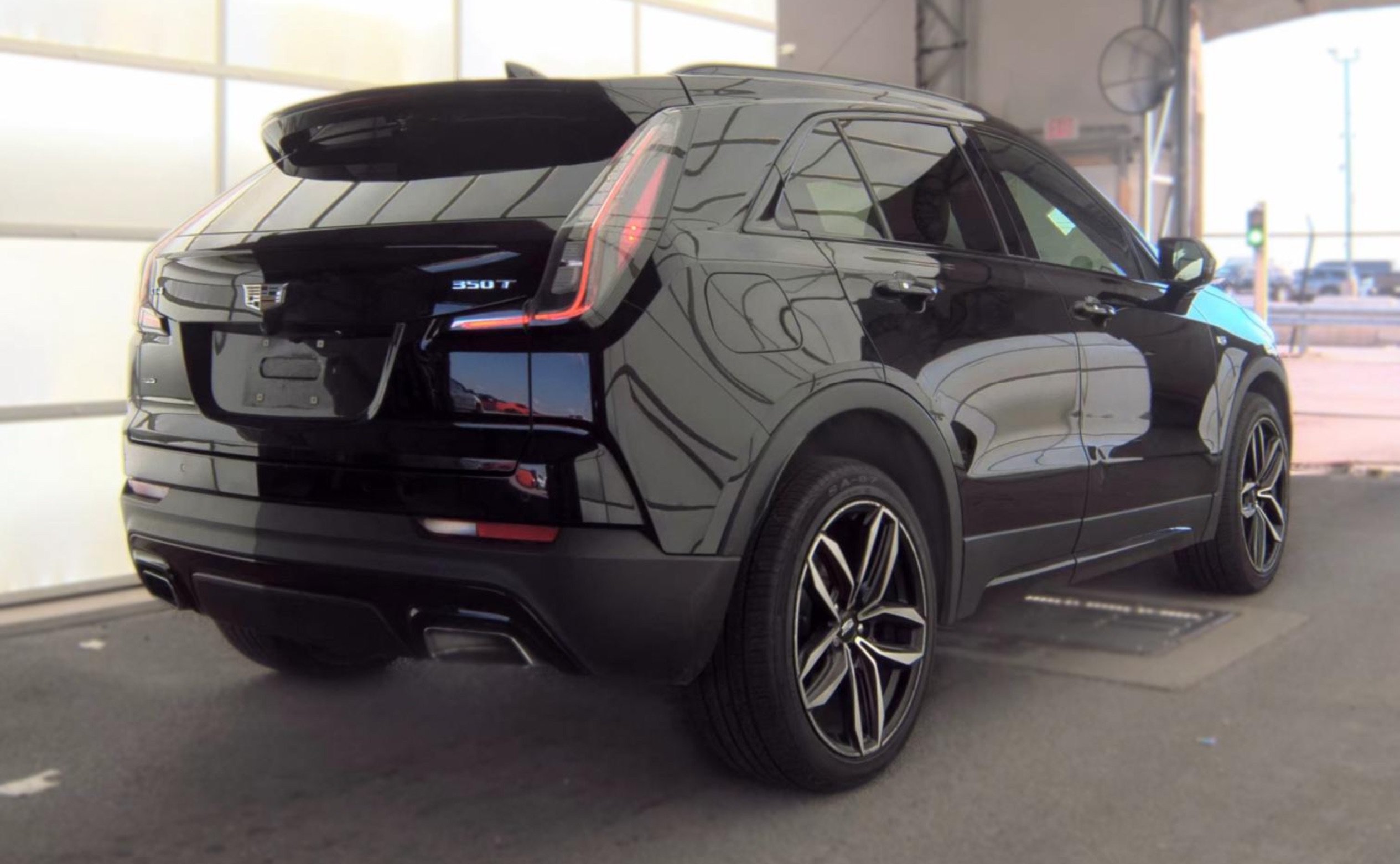 Used 2020 Cadillac XT4 Sport AWD/4WD image 5