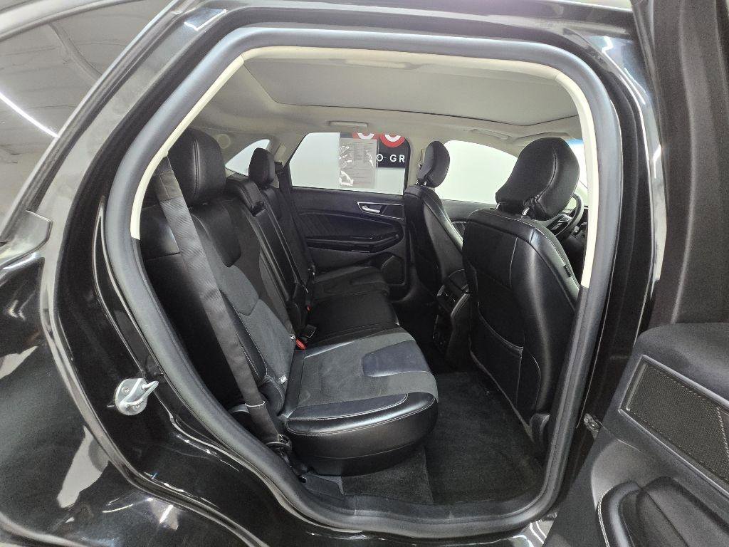 Used 2015 Ford Edge Sport w/ Equipment Group 401A FWD image 20