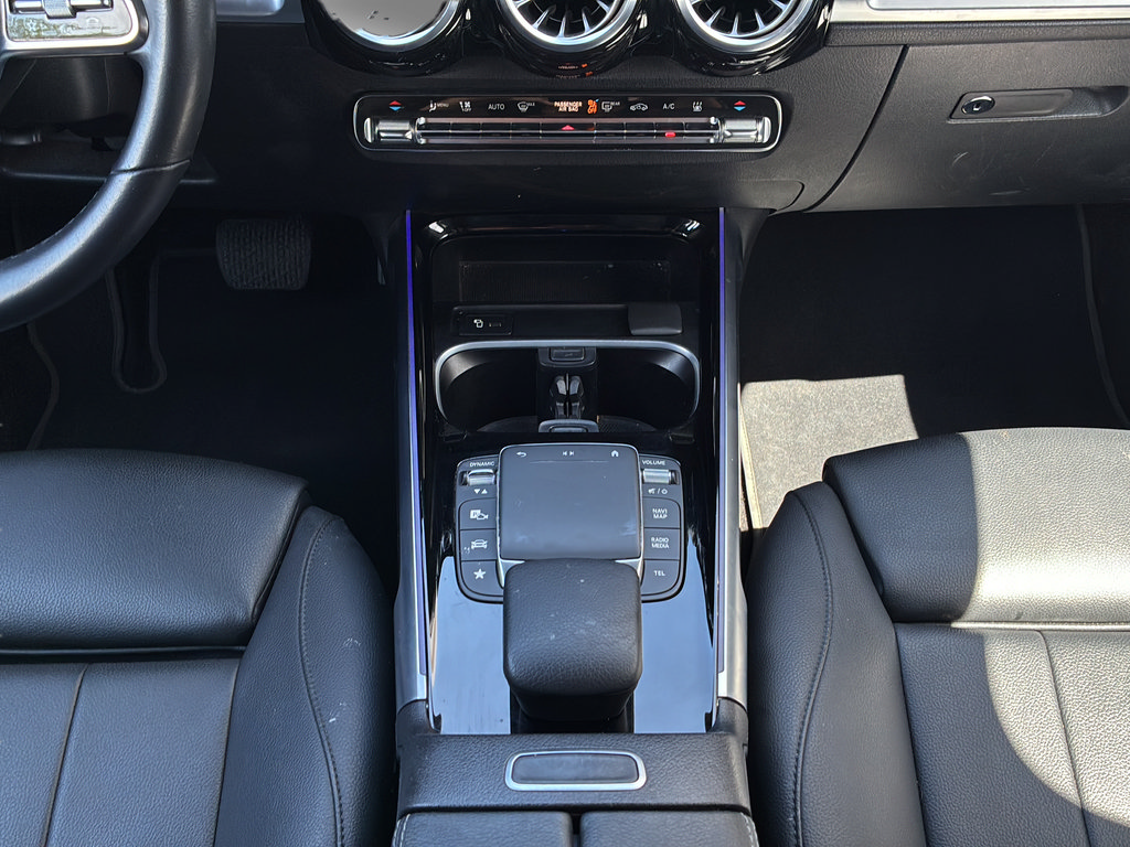 Used 2023 Mercedes-Benz EQB 250+ image 22