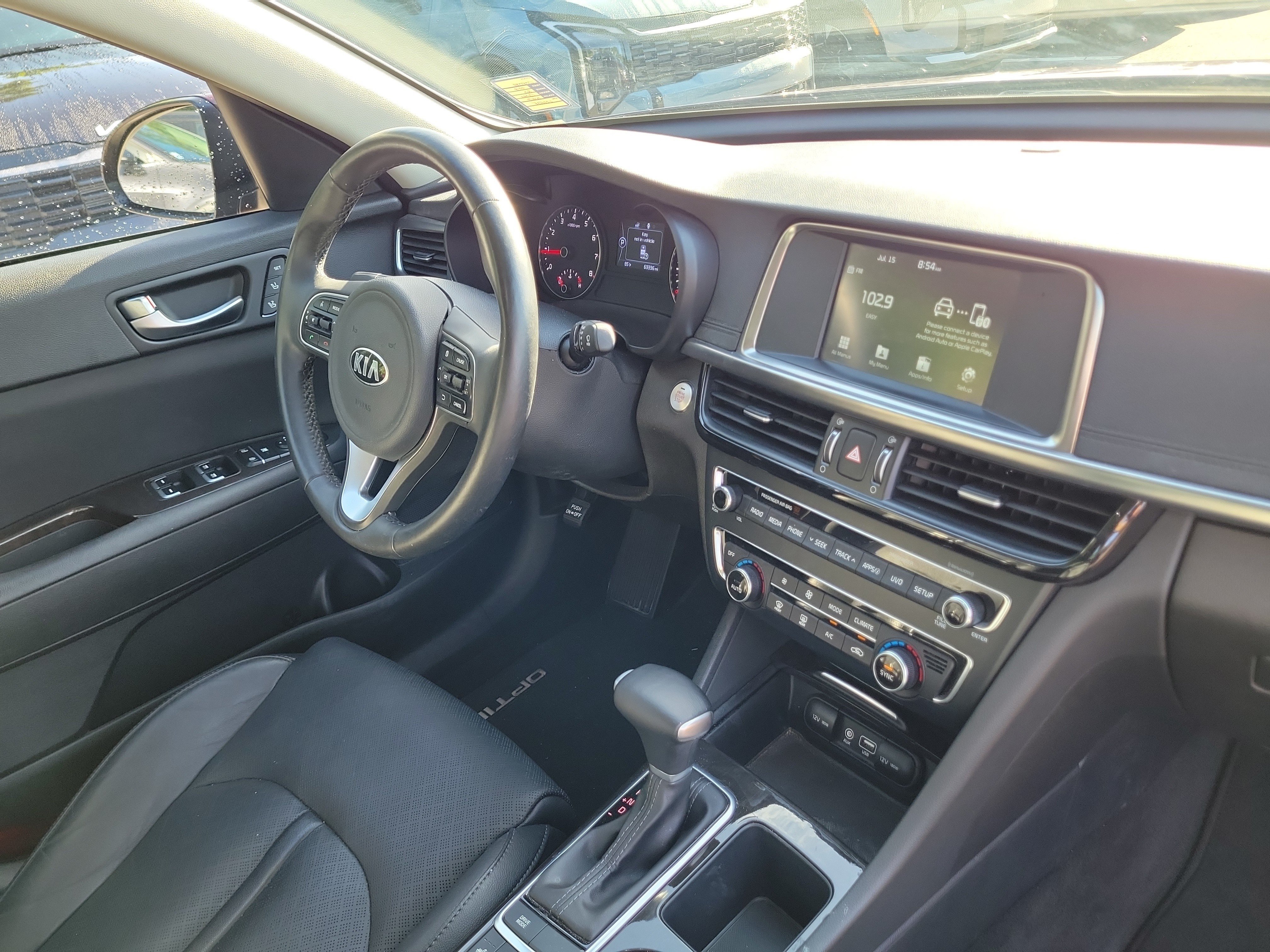 Used 2018 Kia Optima EX w/ Premium Package FWD image 8