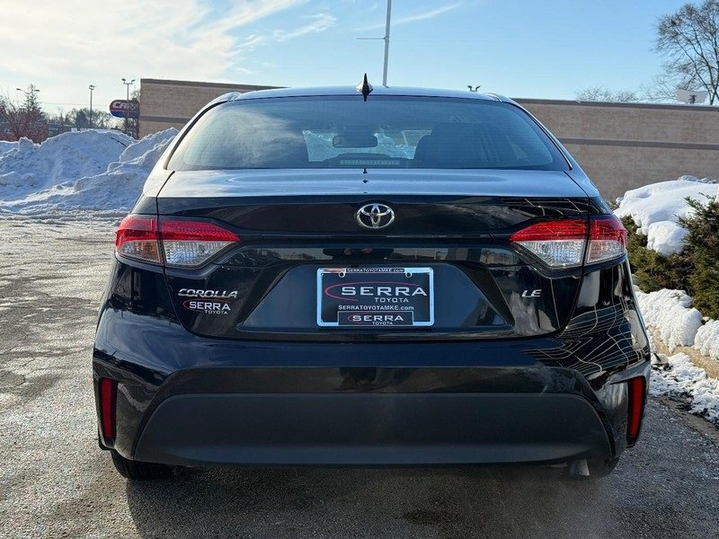 Used 2024 Toyota Corolla LE image 4