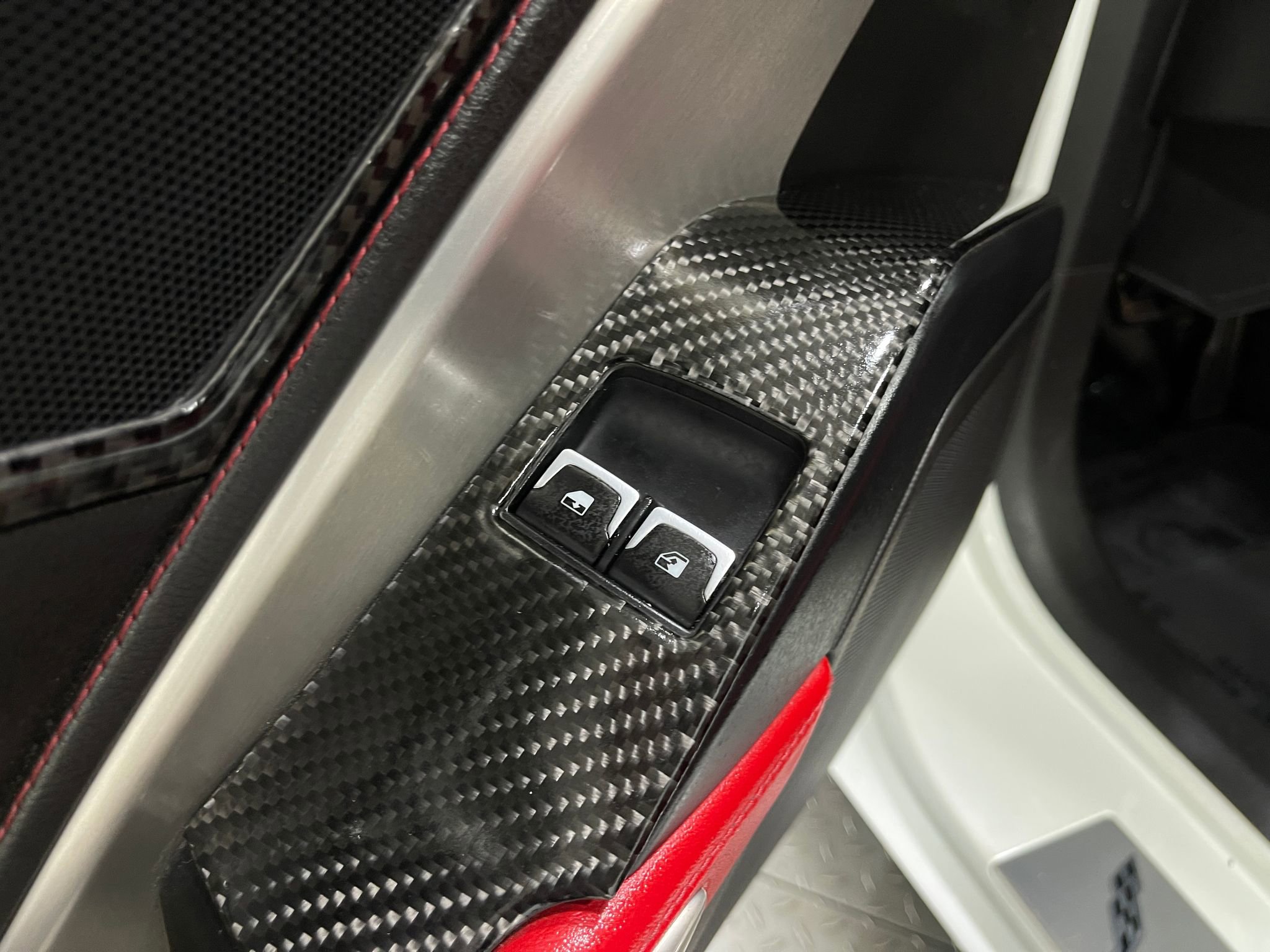 Used 2016 Chevrolet Corvette Stingray Coupe w/ 2LT Preferred Equipment Group image 15