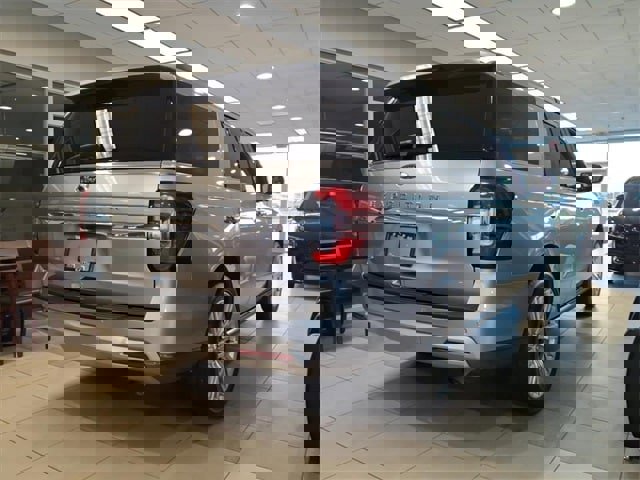 Used 2024 Ford Expedition Limited image 5