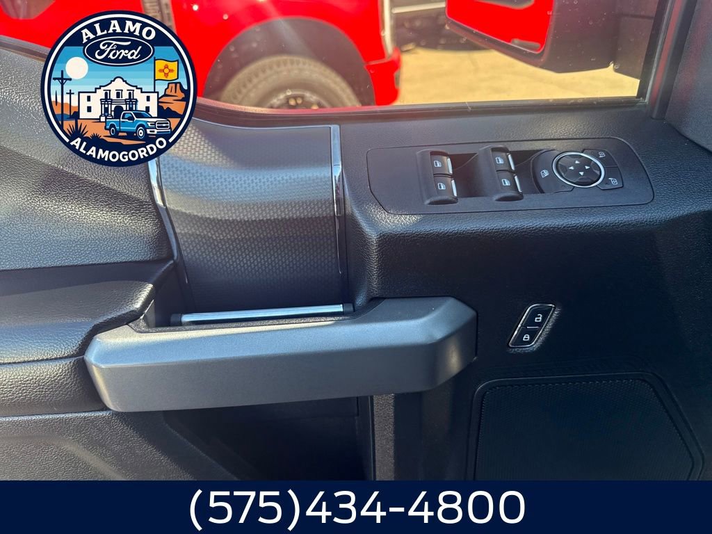 Used 2016 Ford F150 XLT w/ Equipment Group 302A Luxury image 3