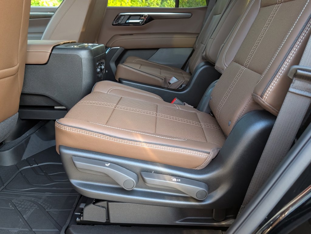 New 2026 Chevrolet Tahoe High Country RWD image 7