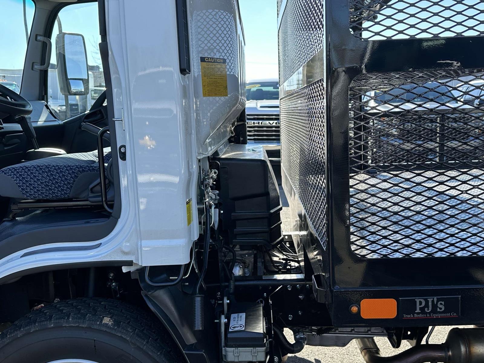 New 2024 Chevrolet Low Cab Forward image 19