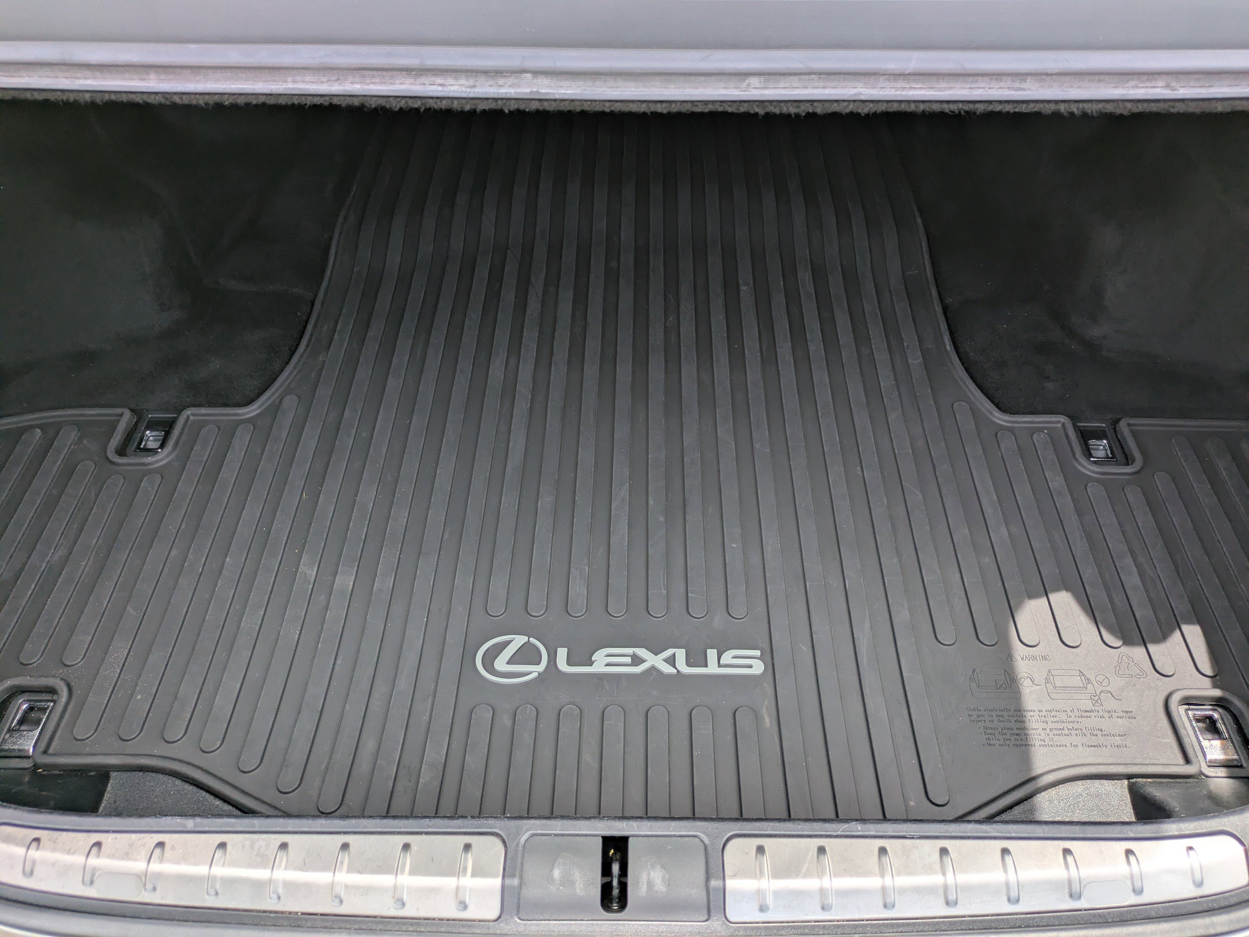 Used 2018 Lexus LS 500 F Sport w/ Accessory Package (Z2) AWD/4WD image 11