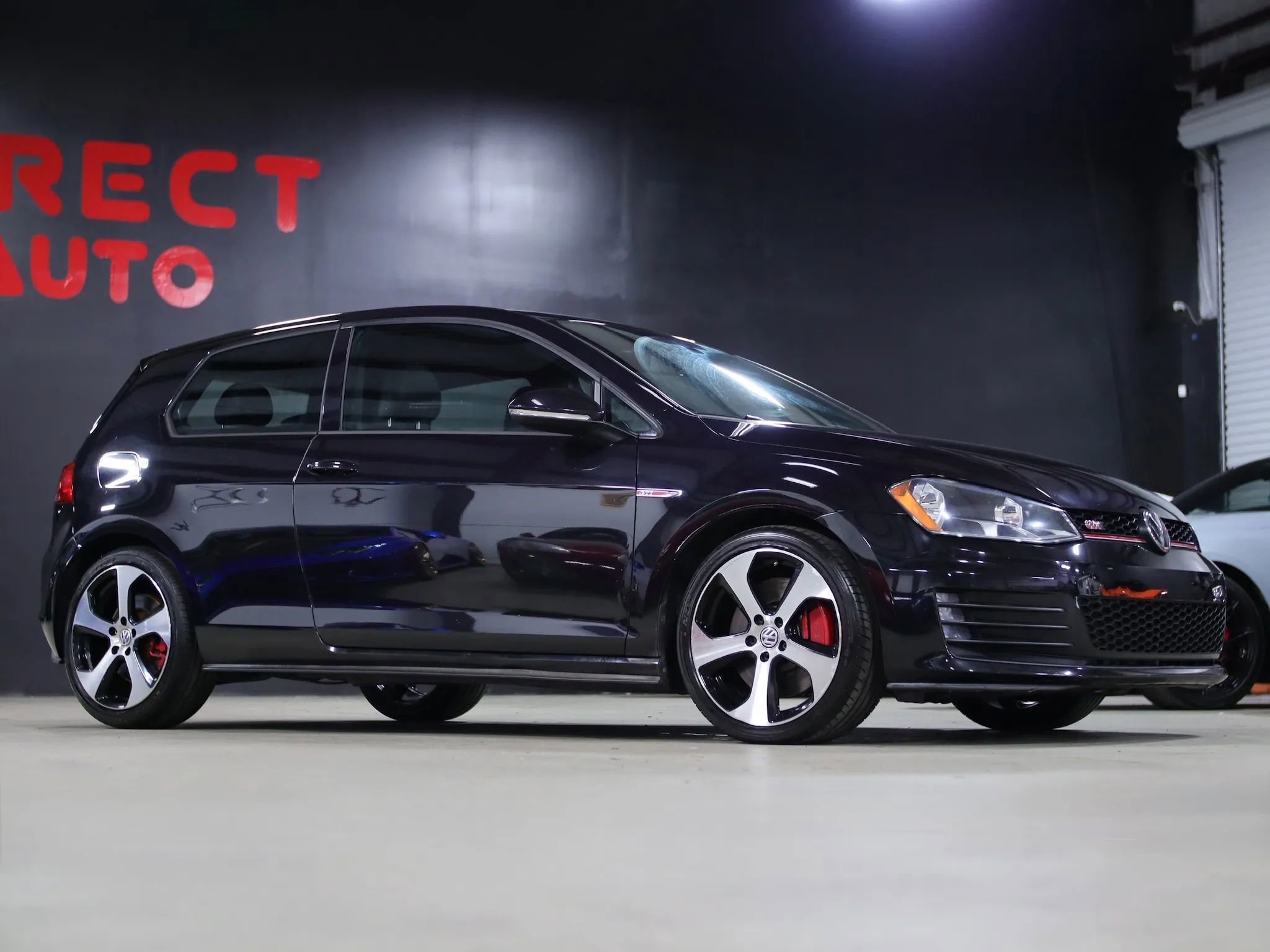 Used 2015 Volkswagen GTI SE image 8
