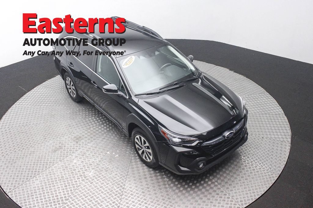 Used 2023 Subaru Outback Premium AWD/4WD image 3